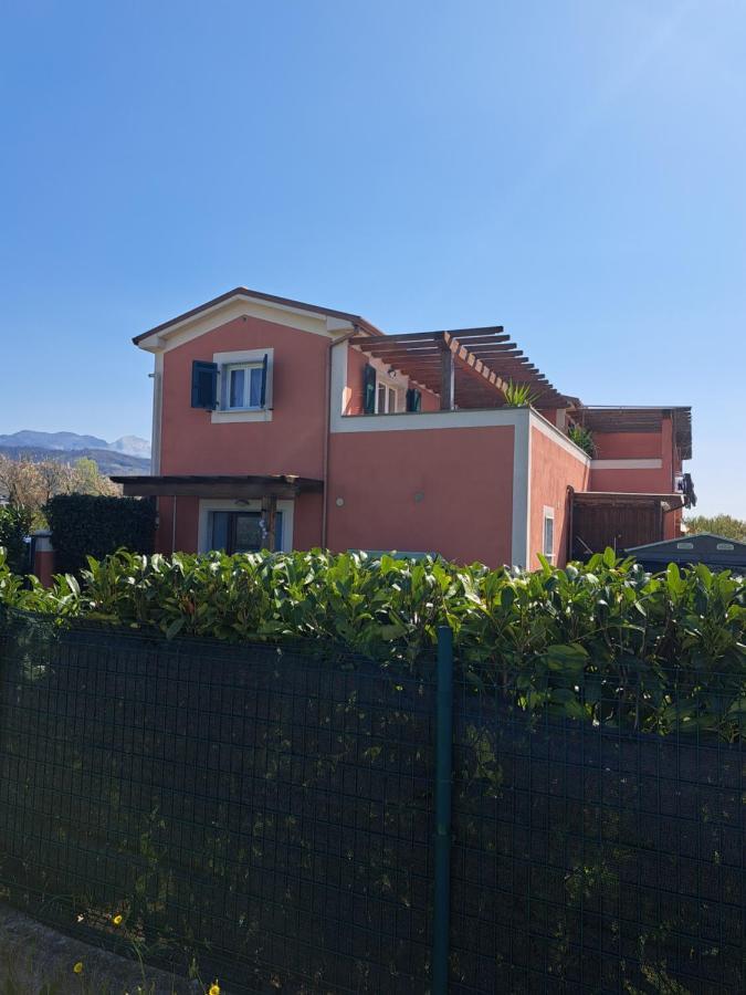 Il Casale Rosso Monolocale Cinque Terre-Toscana Caniparola di Fosdinovo Bagian luar foto